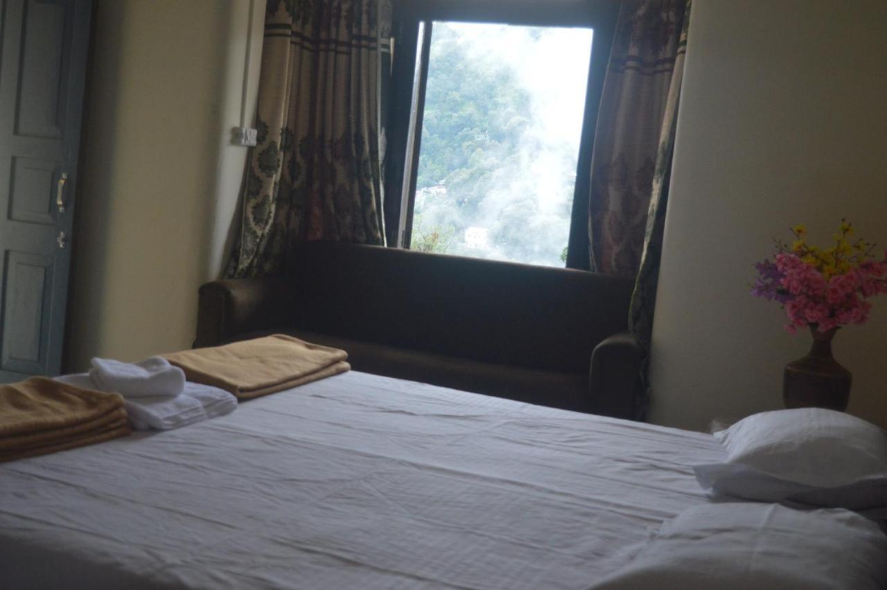 Lakshmi Kutteer Homestay Nainital Eksteriør billede